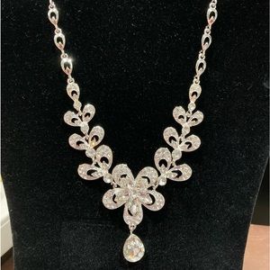 Rhinestone Necklace Set